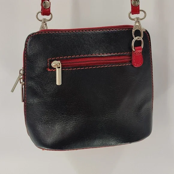 Vera Pelle Black Red Crossbody Bag 7" X 6.5" X 3 - Picture 2 of 10
